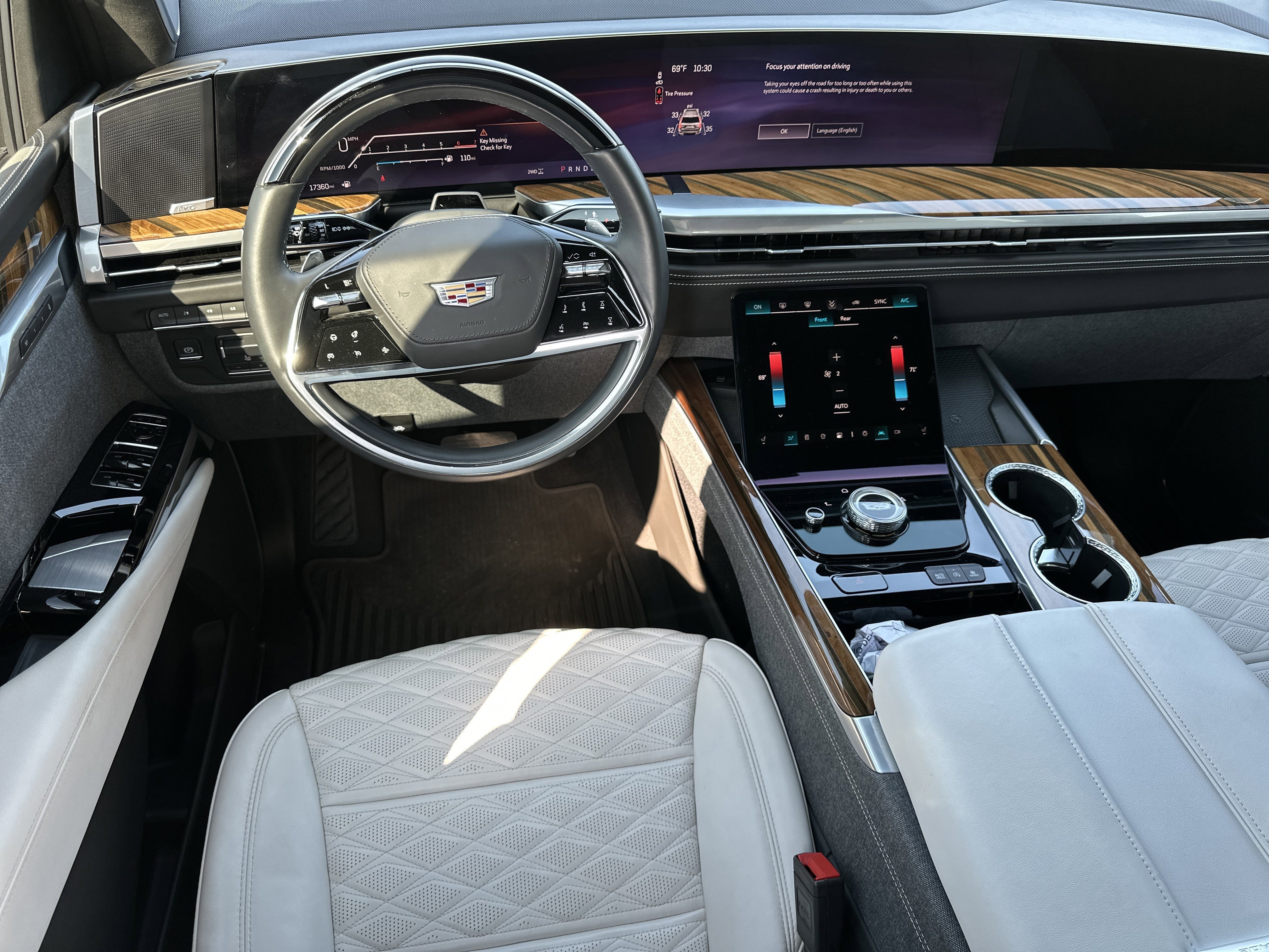 Certified 2025 Cadillac Escalade Sport Platinum image 23