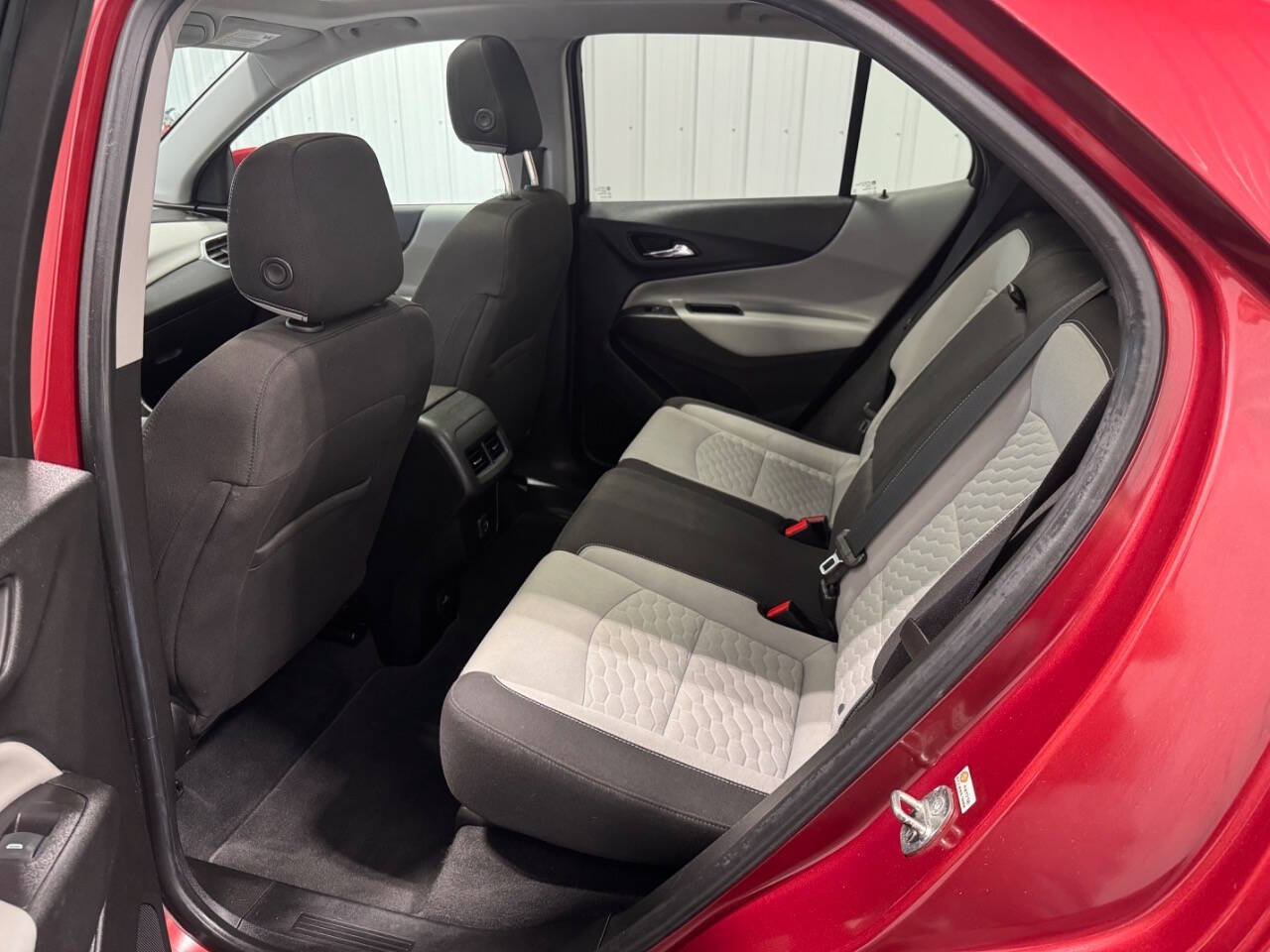 Used 2019 Chevrolet Equinox LT w/ LT True North Edition AWD/4WD image 18