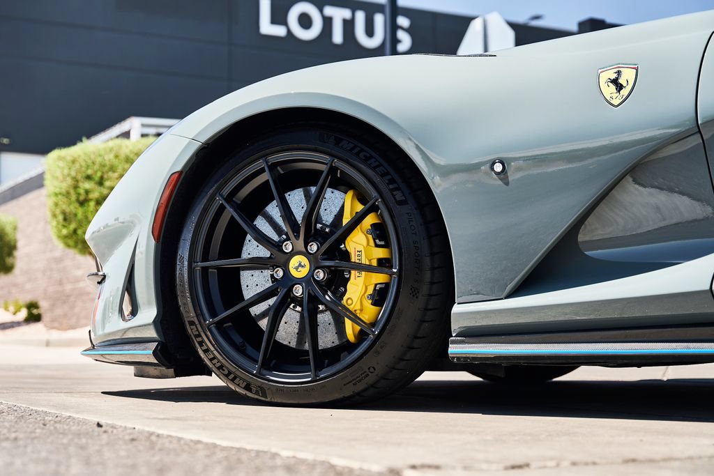 Used 2023 Ferrari 812 GTS RWD image 19