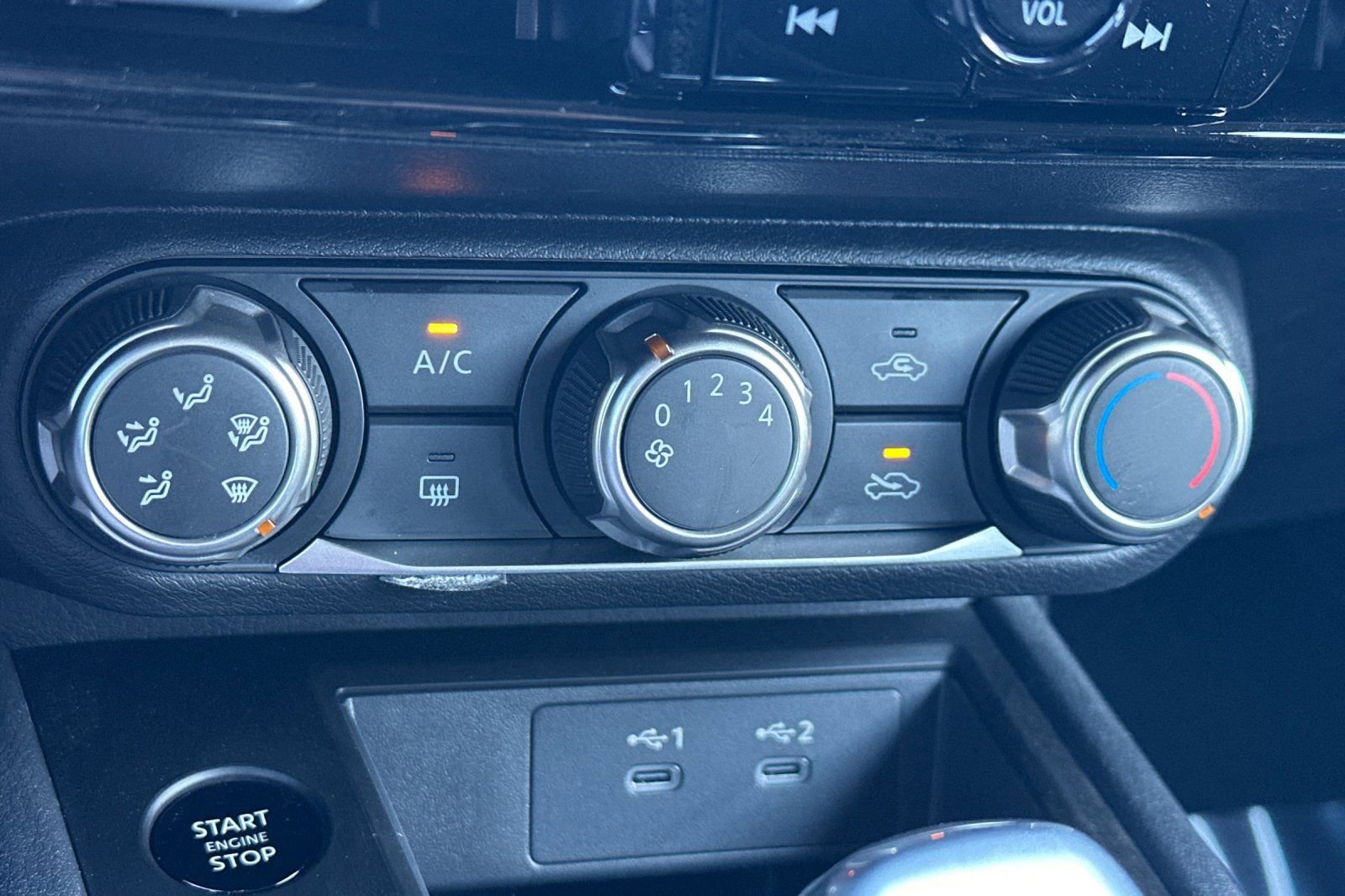 New 2026 Nissan Kicks S image 23