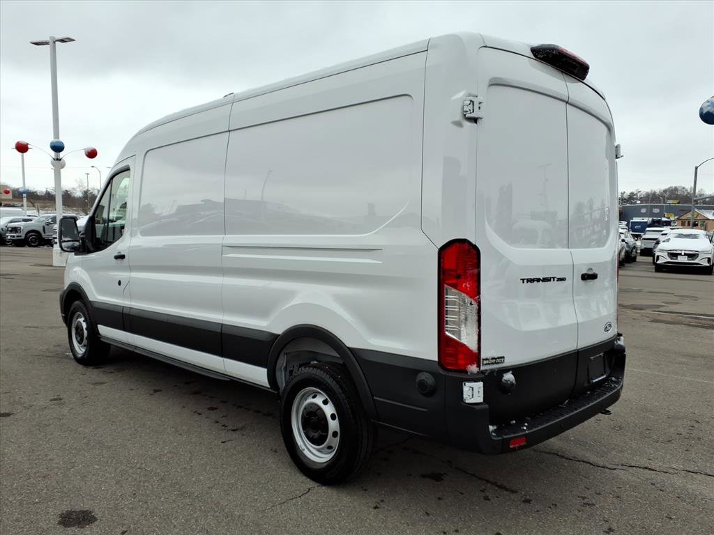 New 2026 Ford Transit 250 148 Medium Roof w/ Load Area Protection Package video 3