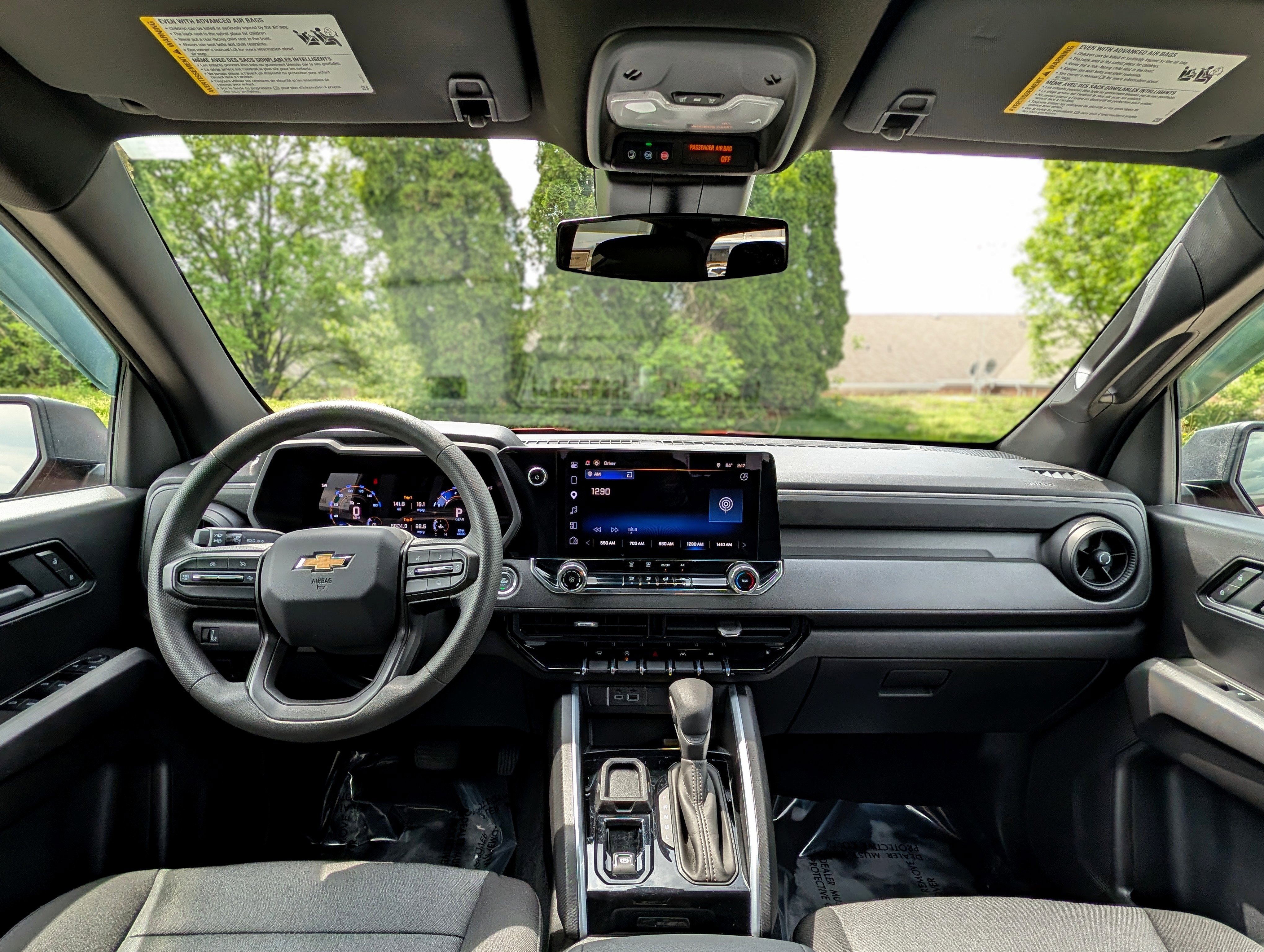 Used 2025 Chevrolet Colorado W/T w/ Advanced Trailering Package image 13