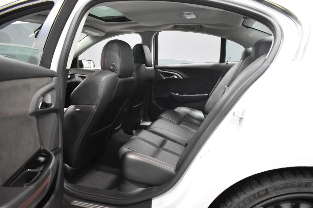 Used 2015 Chevrolet SS RWD image 37