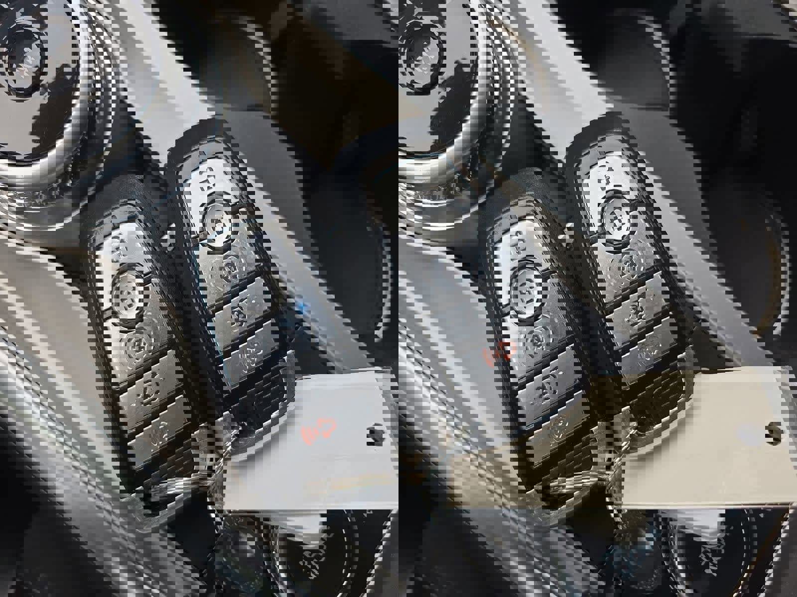 Used 2020 Ford Explorer Platinum w/ Premium Technology Package image 37