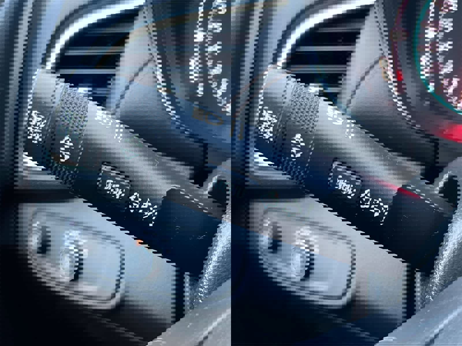 Used 2019 Chevrolet Trax LT w/ LT Convenience Package image 26