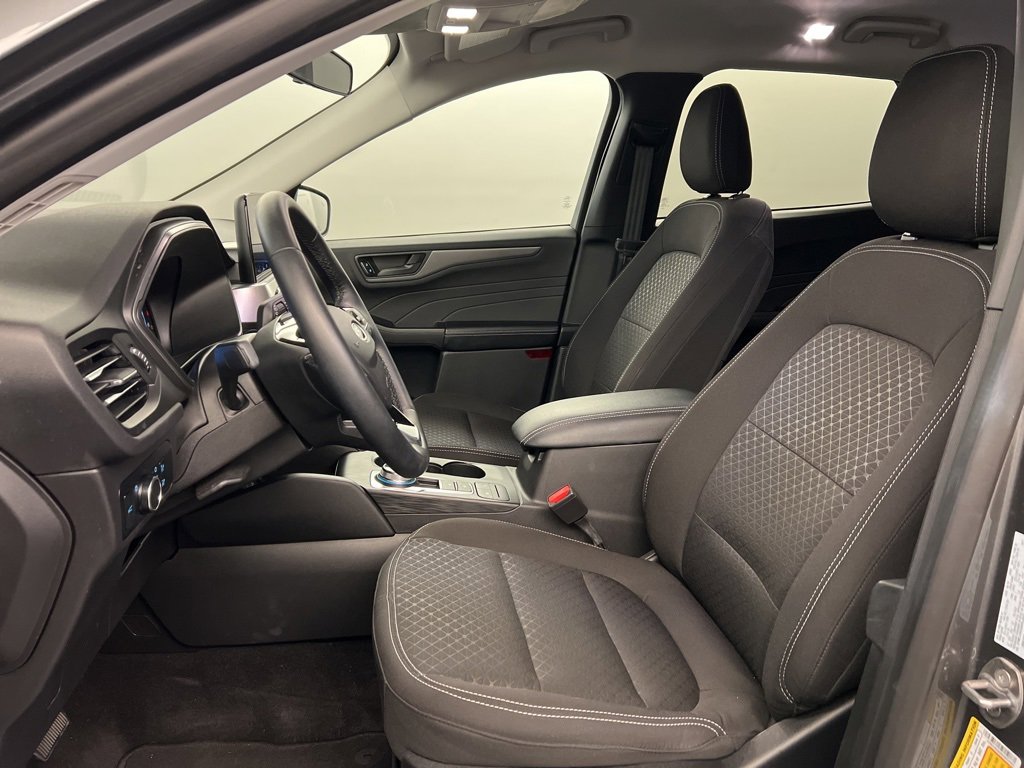 Certified 2024 Ford Escape Active image 25