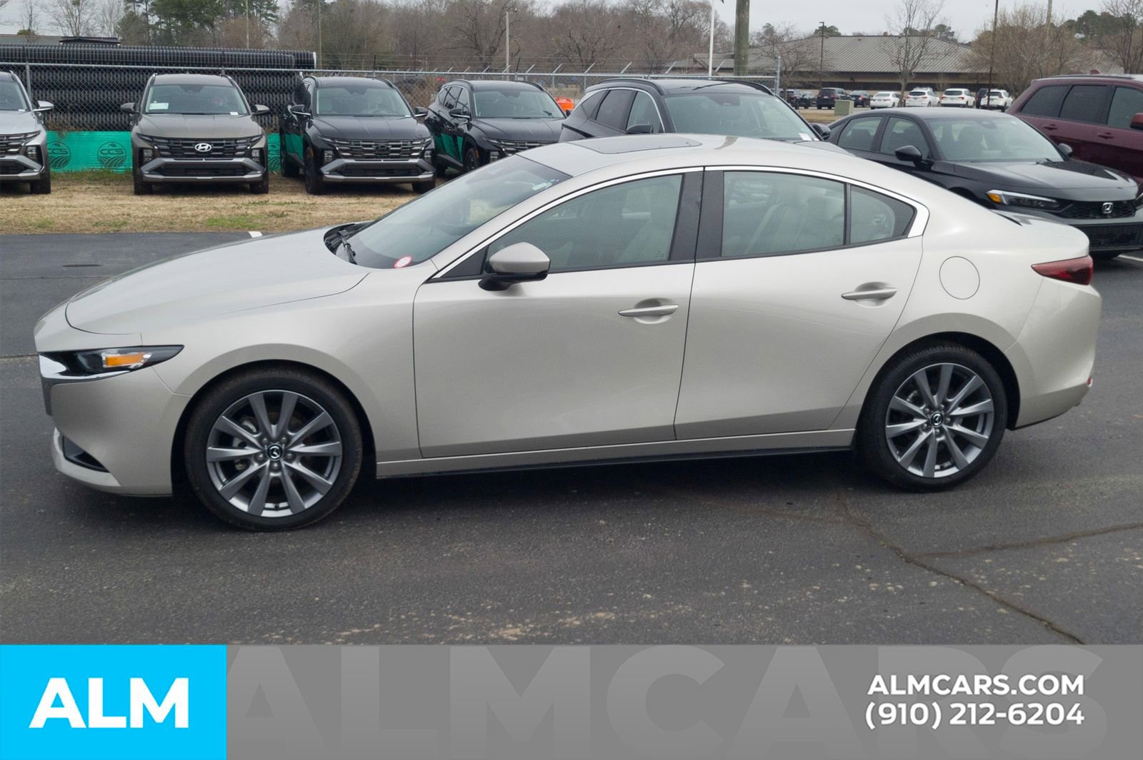 Used 2025 MAZDA MAZDA3 s image 10