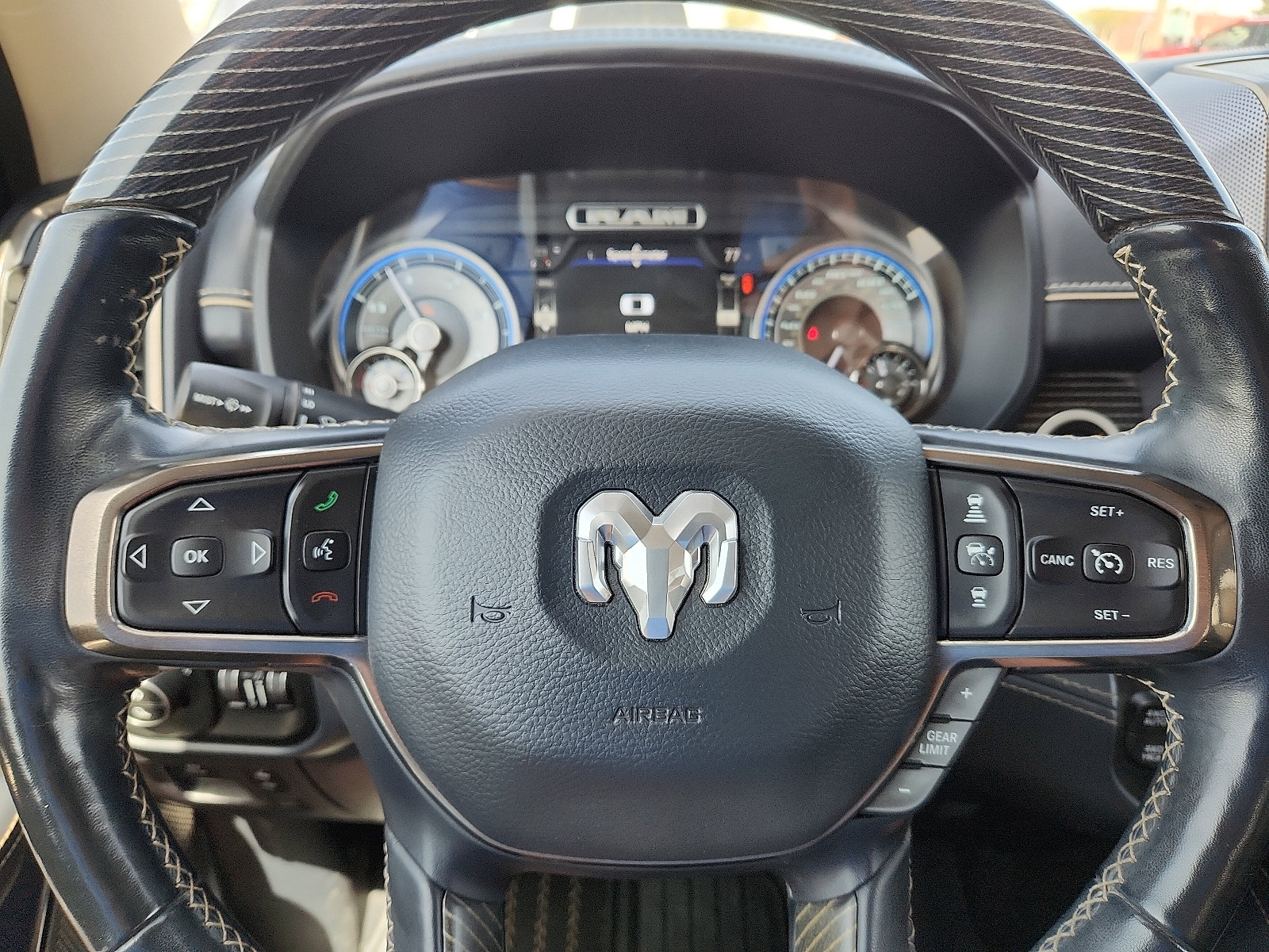 Used 2020 RAM 1500 Limited image 15