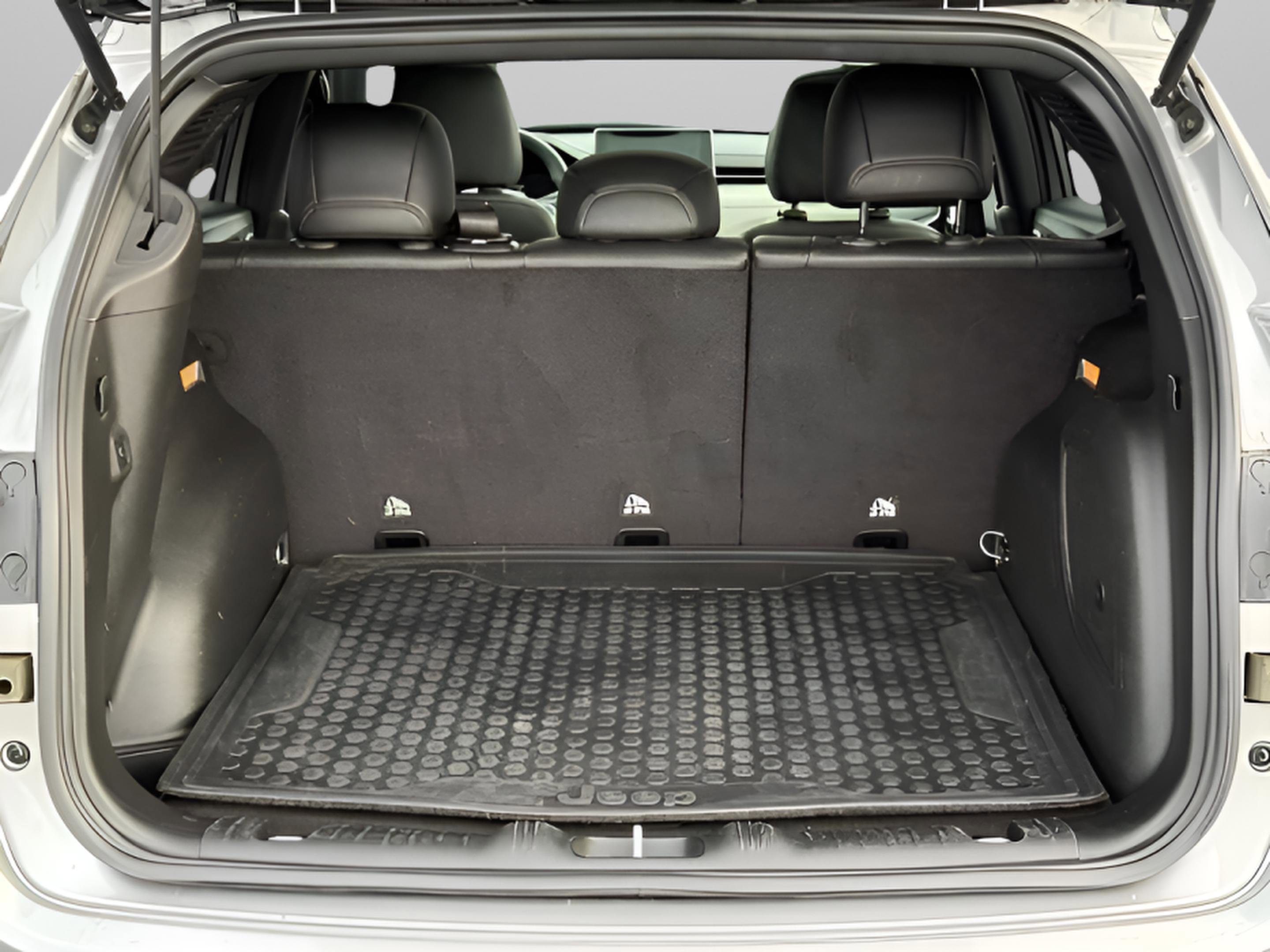 Used 2023 Jeep Compass Limited w/ Elite Group image 9