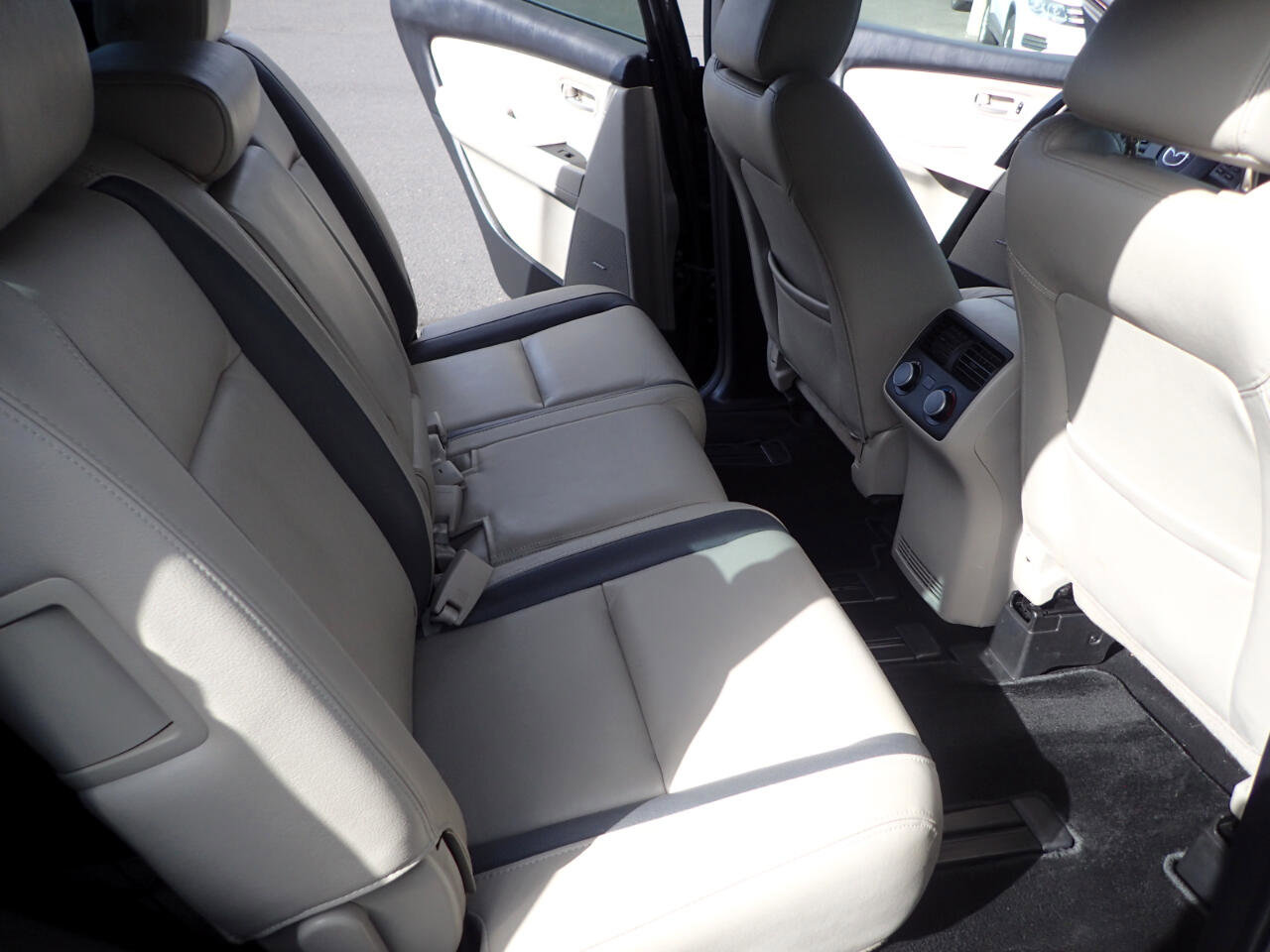 Used 2008 MAZDA CX-9 Touring w/ Moonroof & Bose Audio Pkg image 12