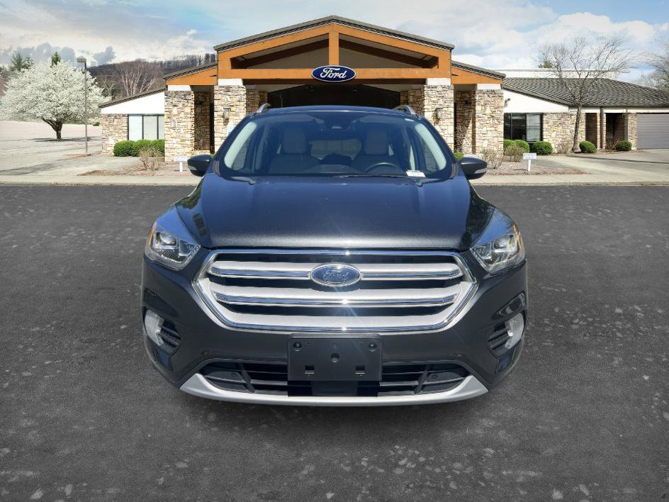 Used 2019 Ford Escape Titanium AWD/4WD image 2