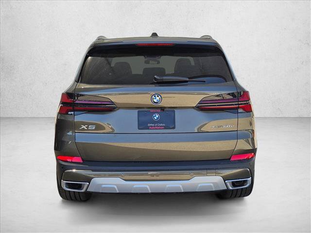 New 2026 BMW X5 xDrive50e w/ Climate Comfort Package AWD/4WD image 6