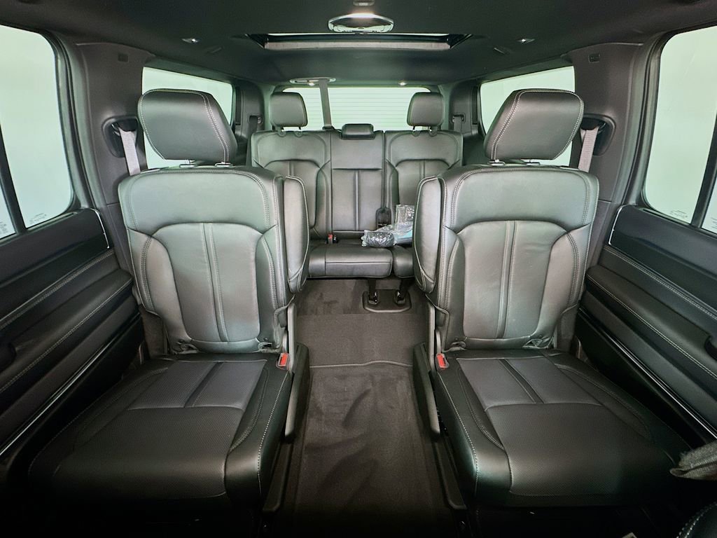 New 2026 Jeep Grand Wagoneer Summit image 10