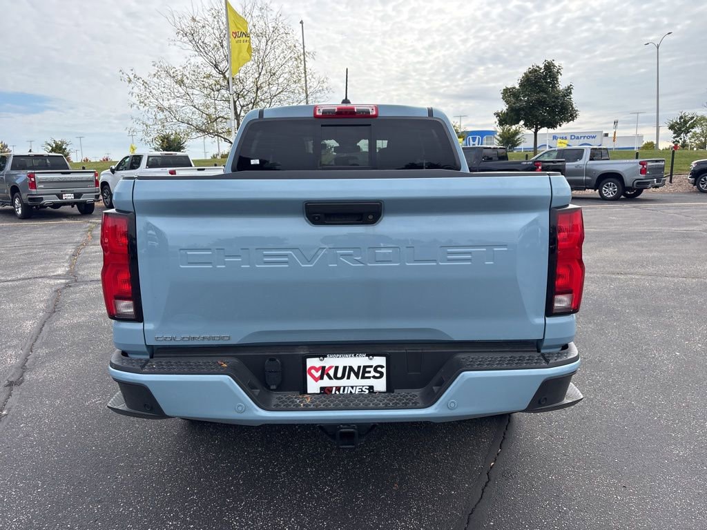 New 2025 Chevrolet Colorado LT w/ LT Convenience Package image 4