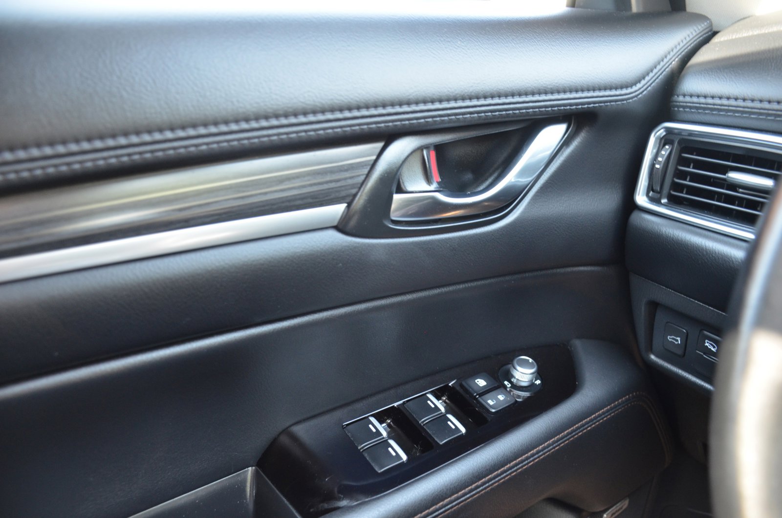 Used 2021 MAZDA CX-5 Grand Touring w/ GT Premium Package image 11