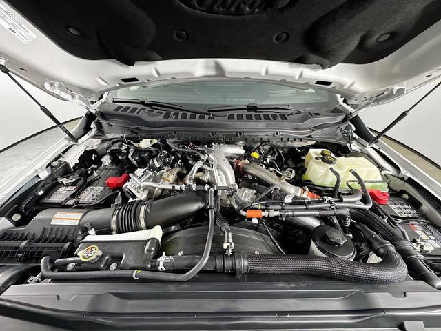 New 2026 Ford F450 Platinum image 32