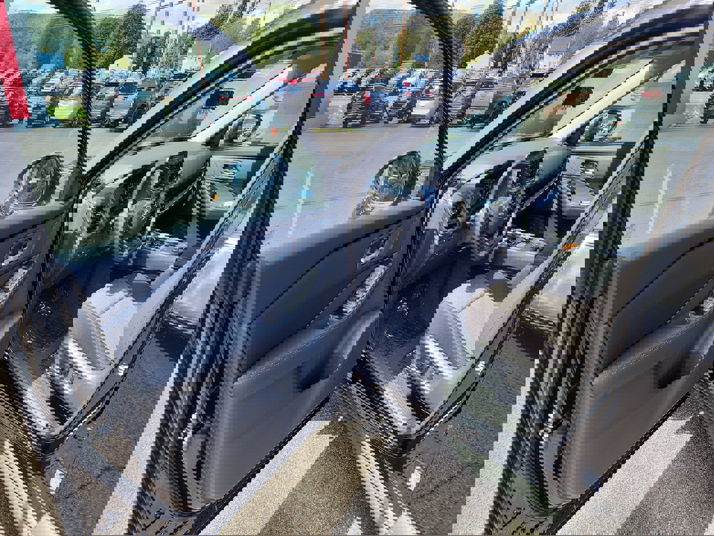 New 2026 Nissan Rogue SV image 10