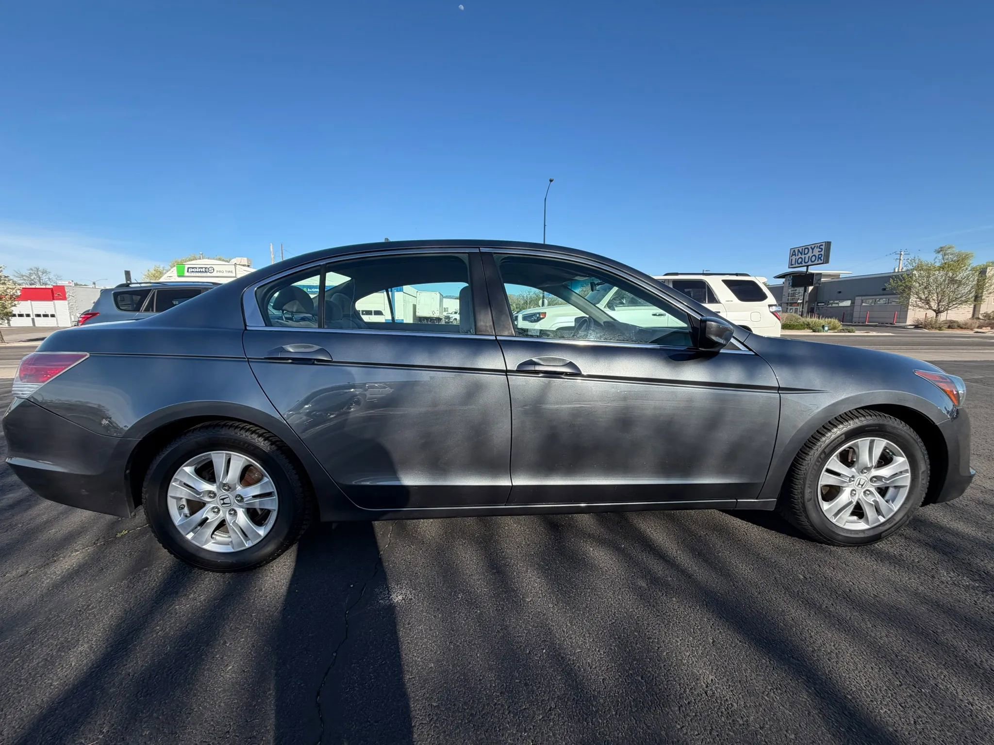 Used 2010 Honda Accord LX-P image 5