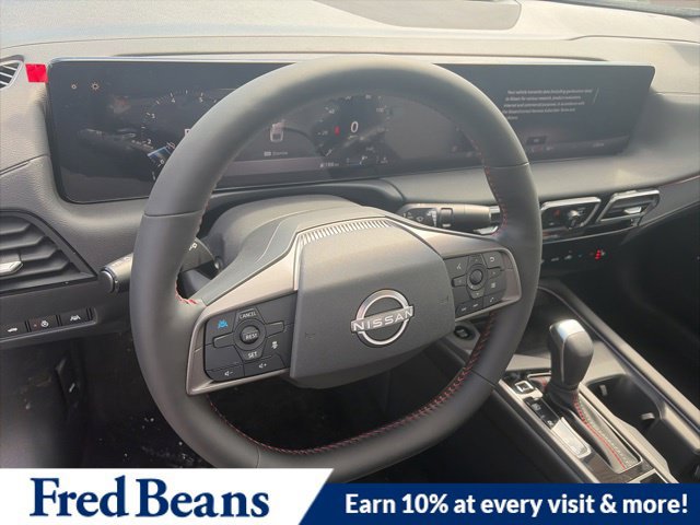 New 2026 Nissan Sentra SR w/ SR Premium Package FWD image 11