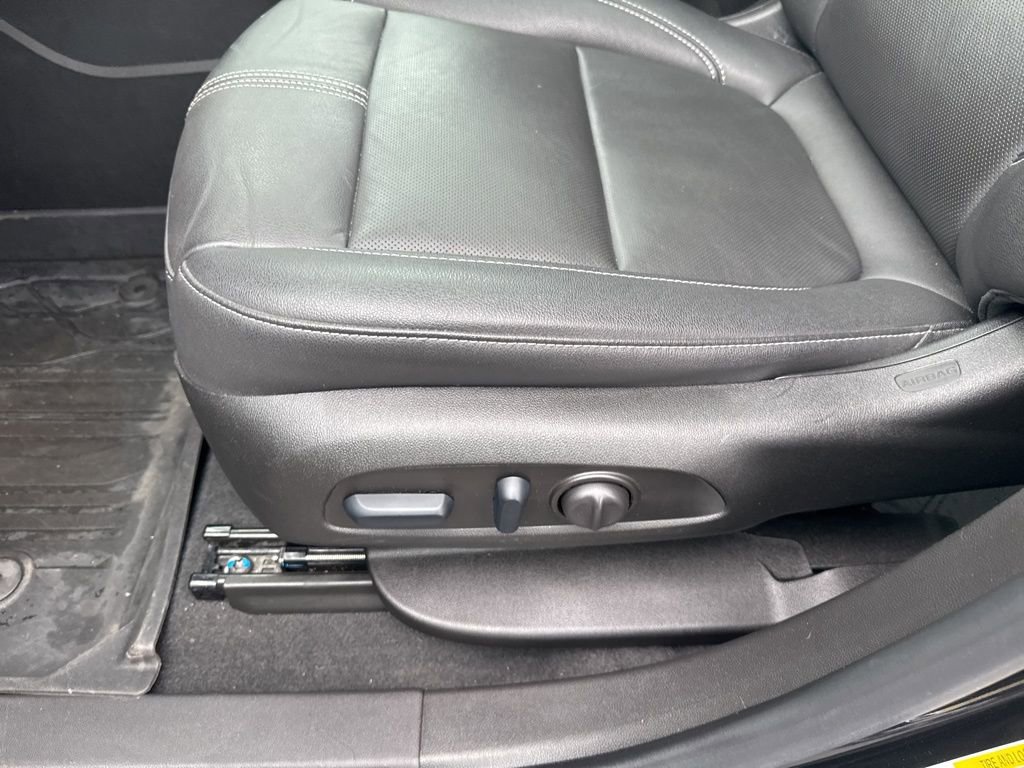 Used 2024 Chevrolet Blazer LT w/ Sound & Technology Package image 10