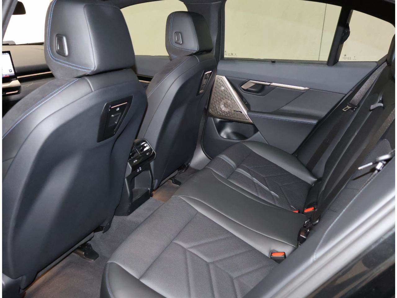 Certified 2024 BMW 530i w/ M Sport Package RWD image 16