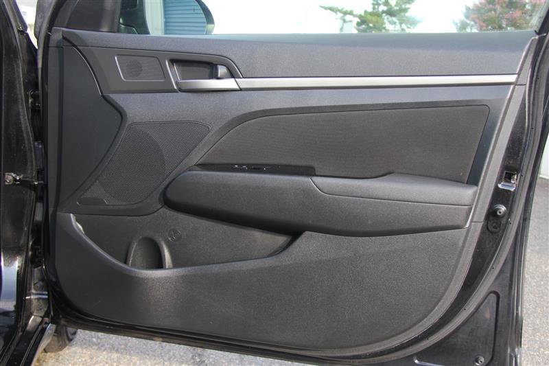 Used 2018 Hyundai Elantra SEL FWD image 17