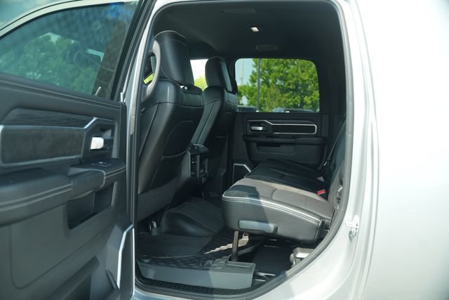 Used 2024 RAM 3500 Laramie w/ Night Edition AWD/4WD image 15