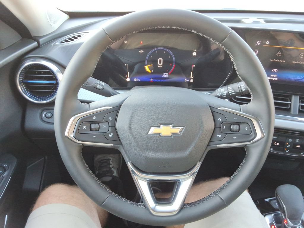 New 2026 Chevrolet Trax LT w/ Driver Confidence Package FWD image 23