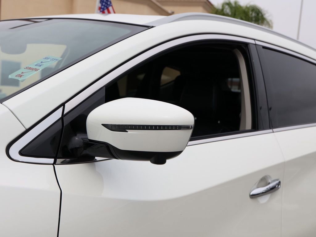 Used 2023 Nissan Murano Platinum w/ Cargo Package image 12