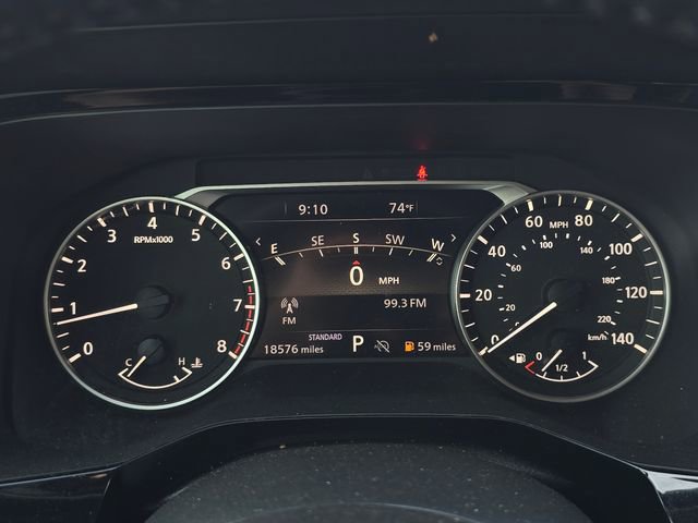 Certified 2024 Nissan Pathfinder SL w/ SL Premium Package FWD image 22