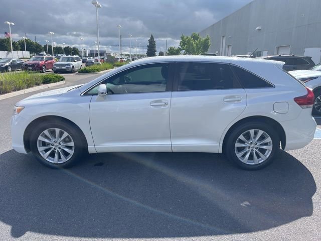 Used 2015 Toyota Venza LE image 8