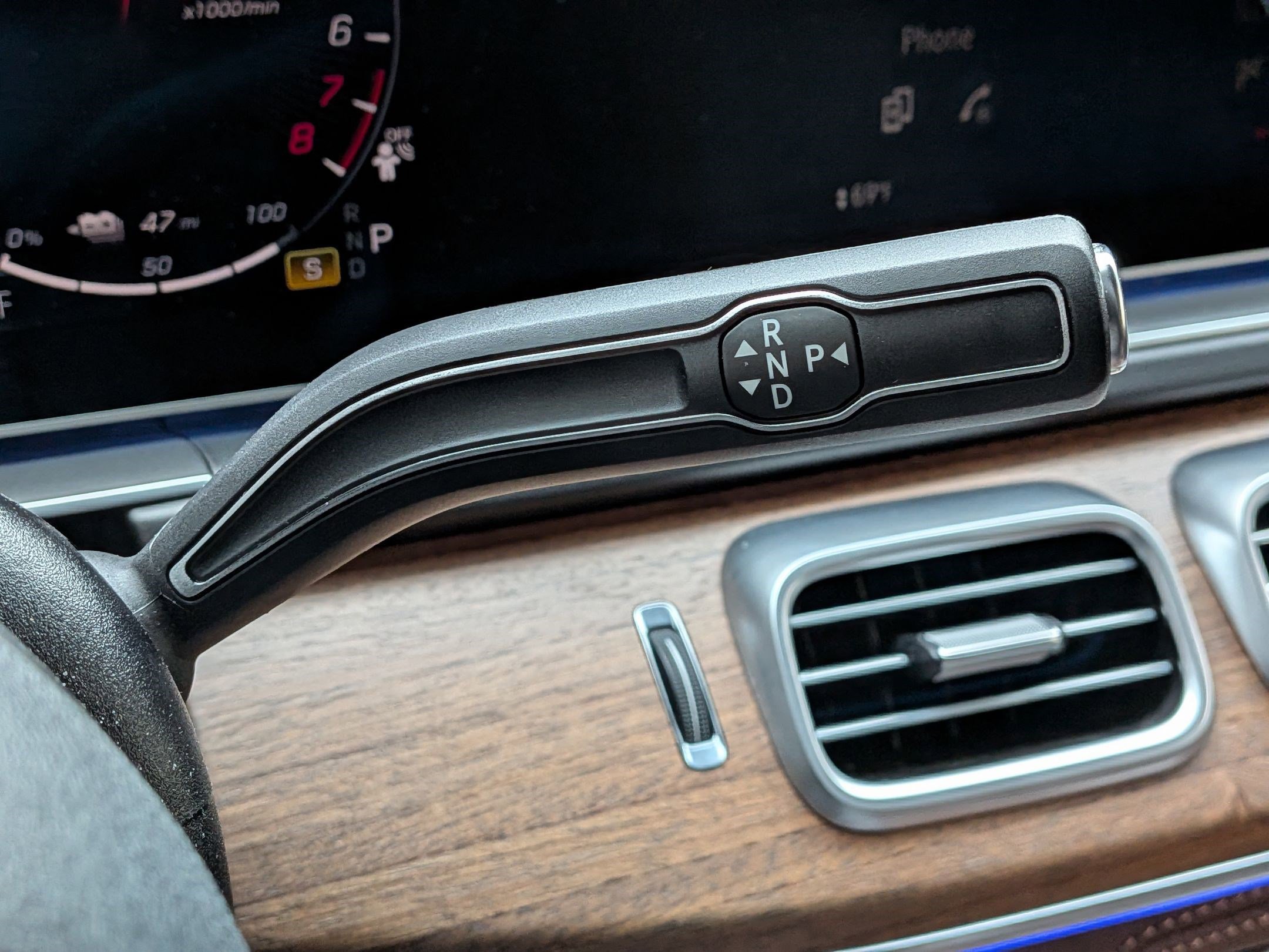 Certified 2025 Mercedes-Benz GLE 450e 4MATIC image 28