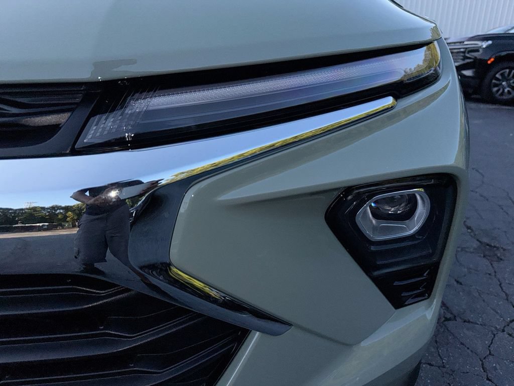 New 2026 Chevrolet TrailBlazer LT w/ LT Cold Weather Package FWD image 10