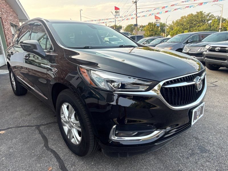 Used 2019 Buick Enclave Essence AWD/4WD image 3
