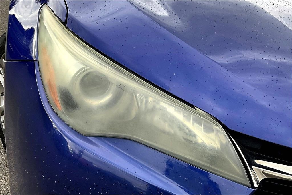 Used 2016 Toyota Camry SE FWD image 28