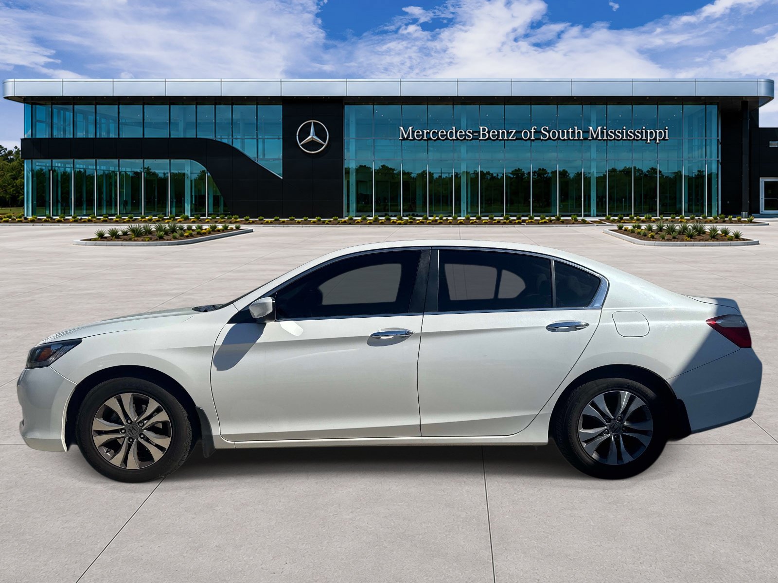 Used 2015 Honda Accord LX image 8