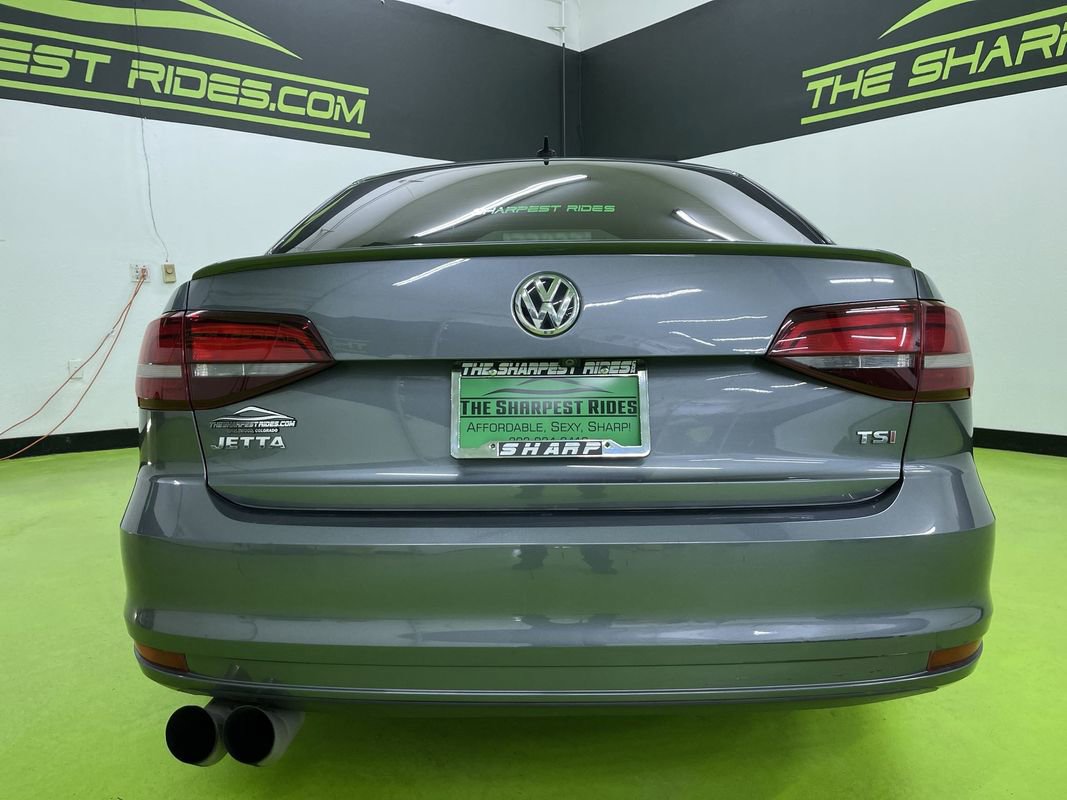 Used 2016 Volkswagen Jetta Sport image 8