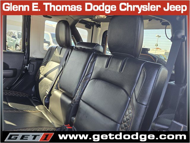 Used 2023 Jeep Wrangler Sahara image 25