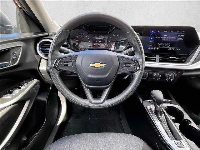 Used 2024 Chevrolet Trax LS FWD image 7