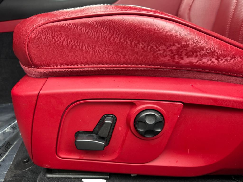 Used 2019 Maserati Levante S GranSport AWD/4WD image 10