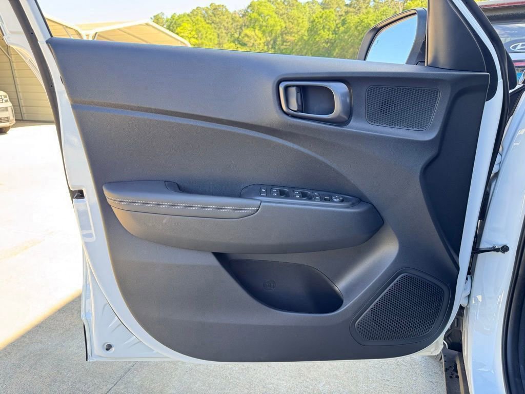 New 2026 Hyundai Venue SEL image 20