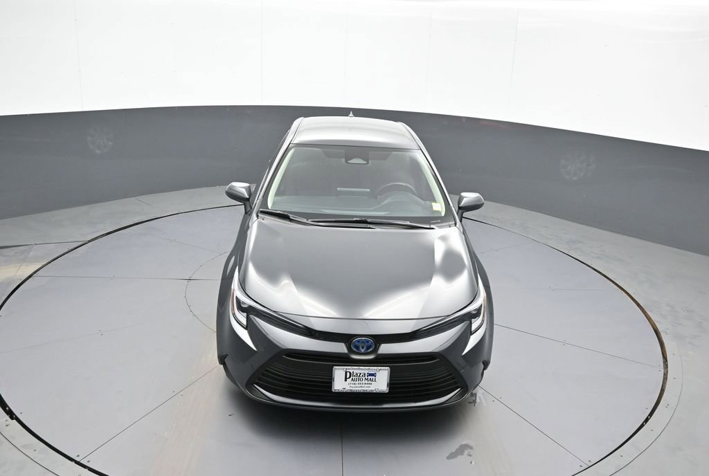 Certified 2024 Toyota Corolla LE image 33