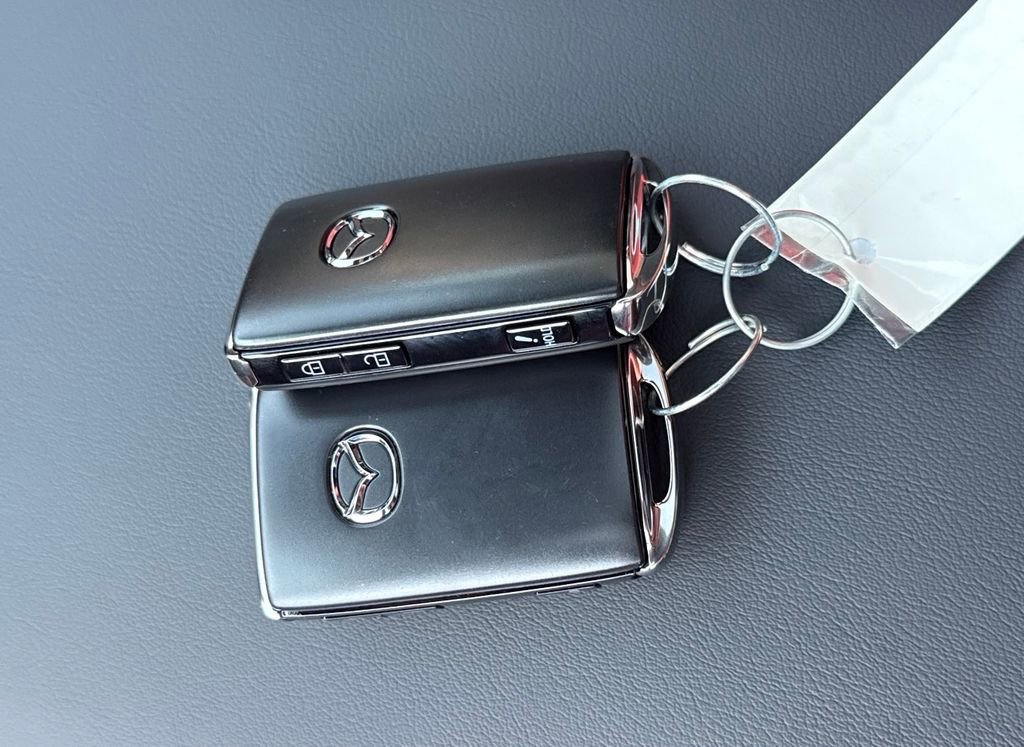 New 2026 MAZDA MAZDA3 2.5 S Hatchback w/ Premium Pkg image 29