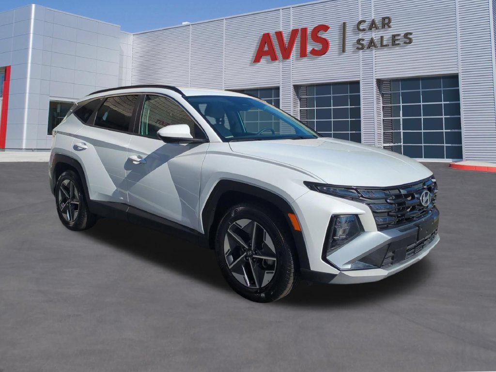 Used 2025 Hyundai Tucson SEL FWD image 3