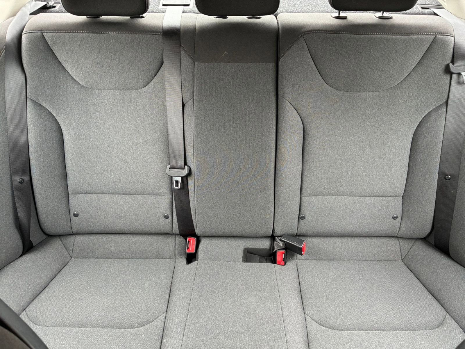 Used 2025 Kia K4 LXS image 37