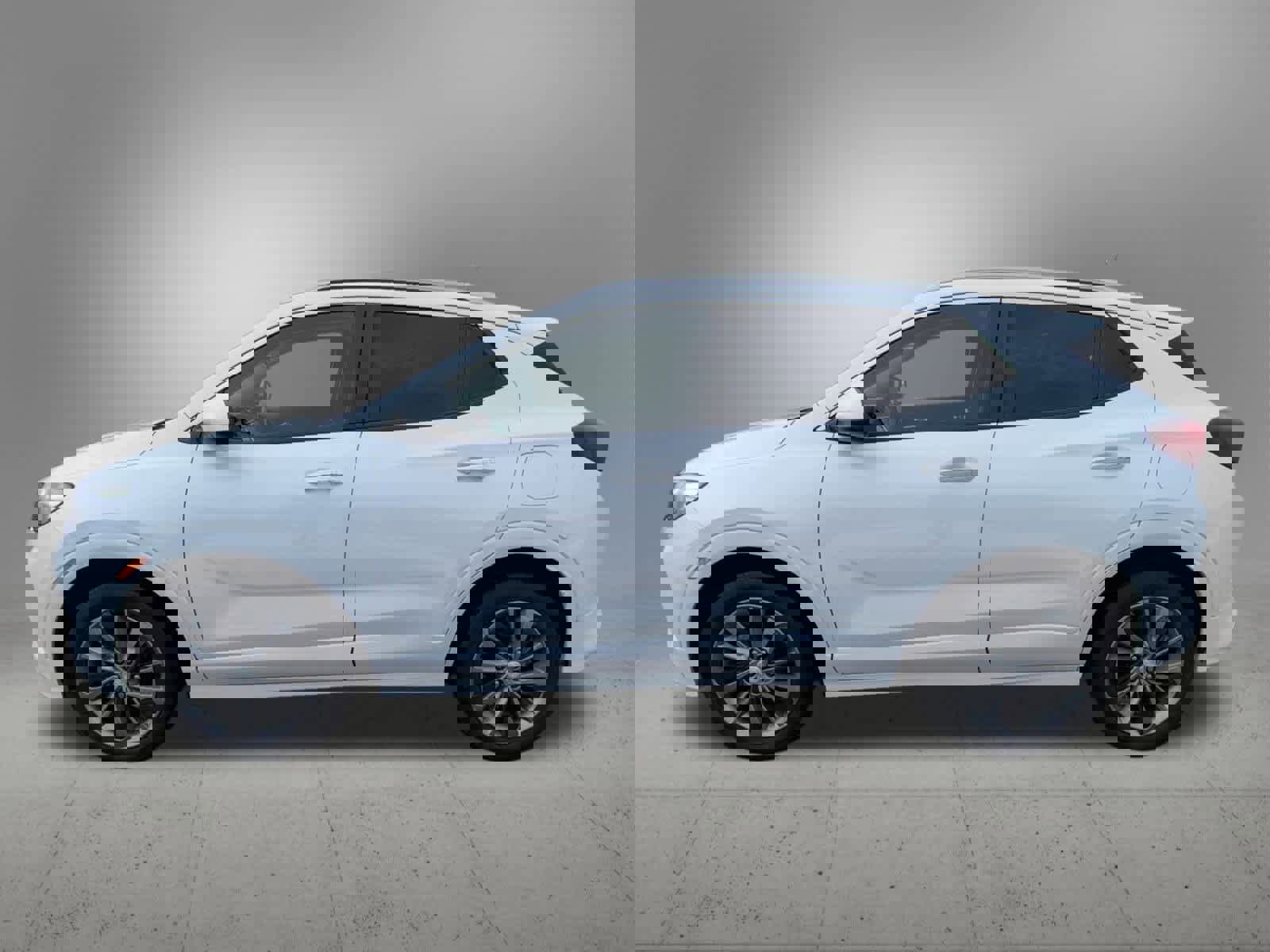 Used 2022 Buick Encore GX Select w/ Sport Touring Package image 3