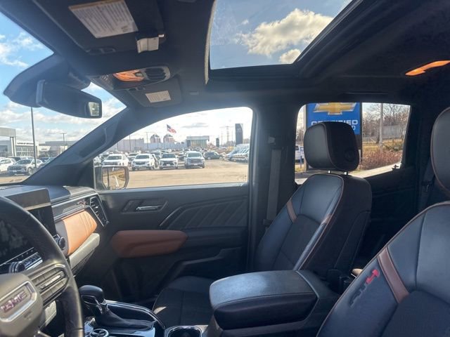 Used 2024 GMC Canyon AT4 w/ Canyon Safety Plus Package image 32