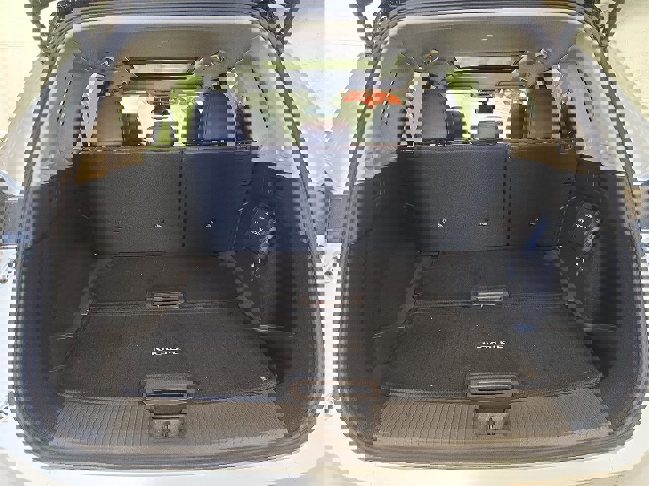 New 2025 Nissan Rogue Platinum w/ Tech Package image 12