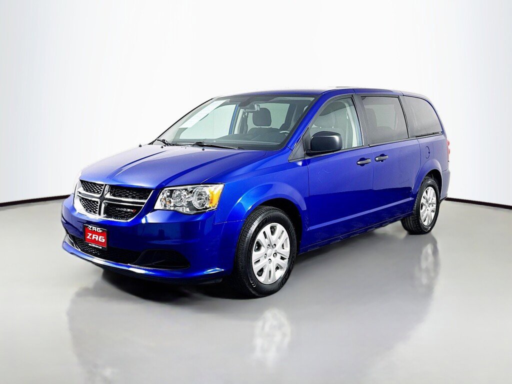 Used 2019 Dodge Grand Caravan SE w/ UConnect Hands-Free Group