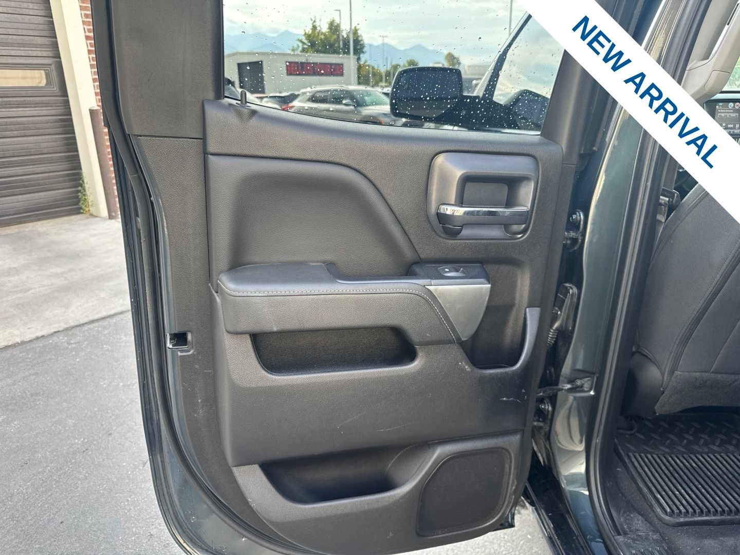 Used 2019 Chevrolet Silverado 1500 LT AWD/4WD image 15